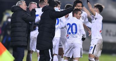 Stire din Sport : Norocoşi pe final! FC Viitorul, remiză pe terenul Chindiei