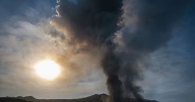 Stire din Actualitate : Un nor toxic va acoperi România