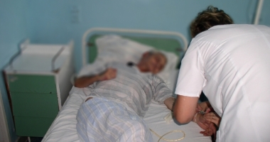 Stire din Sănătate : Problema infecțiilor întraspitalicești, la stadiul de "discuții". Când se va lua atitudine?