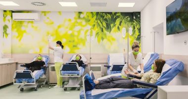 Stire din Social : Galerie foto. Ovidius Clinical Hospital – servicii inovative în tratamentul cancerului