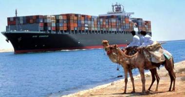 Stire din Economie : Noul Canal Suez va fi inaugurat în august 2015