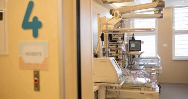 Secţia de Neonatologie, renovată şi dotată cu aparatură de ultimă generație - 2