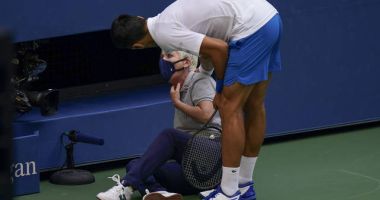 VIDEO / Novak Djokovic, descalificat de la US Open după un gest controversat făcut pe teren - 2