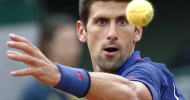 Stire din Sport : Tenis / Novak Djokovic, eliminat în sferturi la Doha de croatul Ivo Karlovic