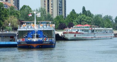 Stire din Economie : Crește interesul Serbiei față de portul Constanța