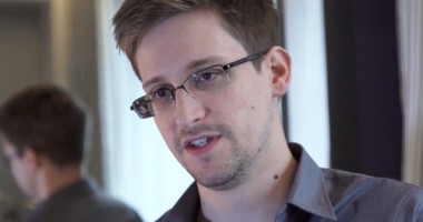 Stire din Actualitate : Edward Snowden a cerut prelungirea permisului de ședere pe teritoriul Rusiei