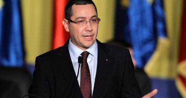 Stire din Politică-Administrație : Victor Ponta: "Nu le pot ajuta pe Macovei și Udrea demisionând"