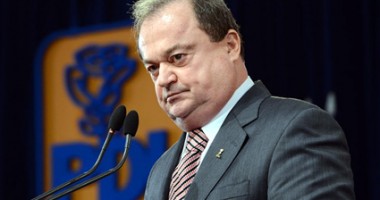 Stire din Politică-Administrație : Vasile Blaga:  "Nu mă bucur de plecarea nimănui din partid"