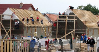 Stire din Economie : Numărul autorizațiilor de construire pentru clădiri rezidențiale este în creștere