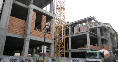 Stire din Economie : Numărul autorizațiilor de construire a crescut în 2015