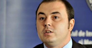 Stire din Politică-Administrație : Andrei Muraru, numit consilier personal al lui Klaus Iohannis