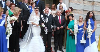 Galerie FOTO. NUNTA ANULUI LA CONSTANȚA / Managerul Iaki Mamaia și șeful Crimei Organizate s-au căsătorit în stil rock-baroc - 4