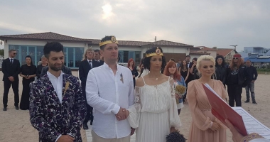 PREOȚII DIN CONSTANȚA, REACȚII DURE DUPĂ NUNTA ACTORULUI STRUNILĂ: "ESTE O CĂSĂTORIE FALSĂ!" - 5