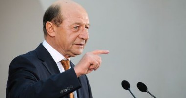Stire din Politică-Administrație : "Nu vreau precedent privind instalarea neconstituțională a unui guvern"