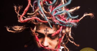 Stire din Cultură-Educație : Lil Pump, unul dintre cei mai mari artiști de rap din lume, urcă pe scena principală de la NEVERSEA