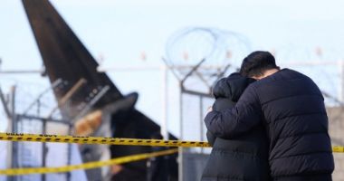 Stire din Actualitate : Misterul tragediei aviatice din Coreea de Sud: „Cutiile negre” ale avionului nu au mai înregistrat date cu 4 minute înainte de prăbuşire