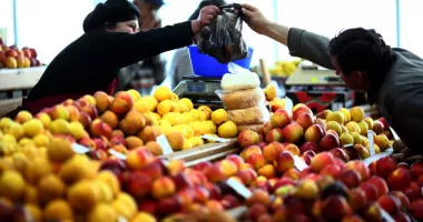 Stire din Actualitate : România, cel mai scăzut consum de fructe și legume din UE în ciuda potențialului agricol
