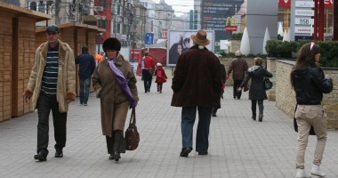 Stire din Social : INS. Cu cât a scăzut populația României, în luna octombrie