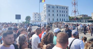 GALERIE FOTO/ Ziua Marinei Române, organizată cu mare fast la Constanța. Ce oficialități și-au făcut simțită prezența la eveniment - 11
