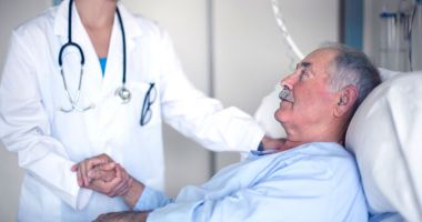 Oamenii se prezintă târziu la medic. Mulți dintre ei pierd lupta cu boala