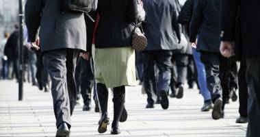 Stire din Politică-Administrație : INS. Crește populația României