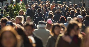 Stire din Actualitate : Proiecţii sumbre. Populaţia României ar urma să scadă cu peste 3,4 milioane de persoane