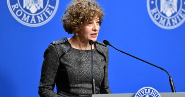 Stire din Politică-Administrație : Începe reforma pentru companiile de stat. Oana Gheorghiu: „Lista primelor 10 companii va fi finalizată”
