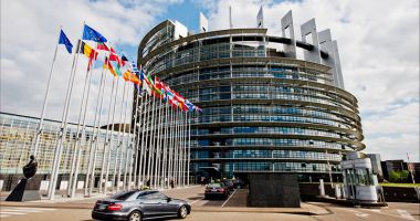 Stire din Actualitate : O apărare cibernetică solidă a UE și legături mai strânse cu NATO