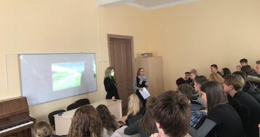 Stire din Cultură-Educație : Oaspeți olandezi la Colegiul Național "Constantin Brătescu" din Constanța