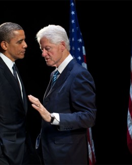 Stire din Actualitate : Obama îi decorează pe Bill Clinton  și Oprah Winfrey