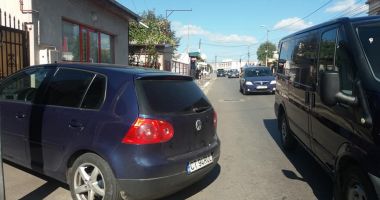 Hal de parcare-n "dungă", la Constanța! Și un răspuns de te lasă fără vorbe… - 2