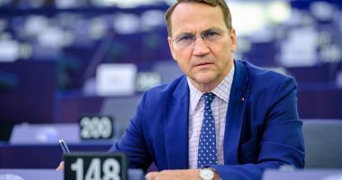 Stire din Actualitate : Occidentul ar trebui să livreze Kievului rachete cu rază lungă