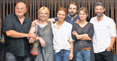 Stire din Cultură-Educație : O comedie plină de intrigă la Casa de Cultură din Constanța