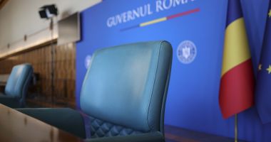 Stire din Actualitate : Șeful Cancelariei lui Bolojan a cerut liste cu oameni care să fie dați afară de la Guvern