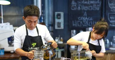 Stire din Economie : În HoReCa lucrează aproximativ 10.000 de angajaţi asiatici