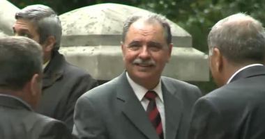 Stire din Eveniment : Constantin Nicolescu a fost condamnat definitiv la 7 ani și 8 luni, dar scapă de închisoare