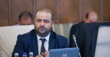 Stire din Actualitate : PSD îl susţine pentru funcţia de judecător CCR pe Mihai Busuioc