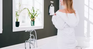 Stire din Social : Șapte lucruri care nu trebuie să lipsească dintr-o baie modernă