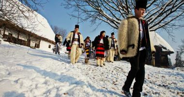 Stire din Economie : Pachete de vacanţă atractive pentru sărbătorile de iarnă