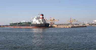Stire din Economie : Oil Terminal a fost autorizat ca antrepozit fiscal