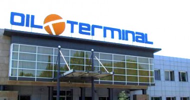 Stire din Economie : "Oil Terminal" : 130 de comisari ai Gărzii Financiare au venit în control
