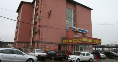 Stire din Economie : Se schimbă "garda" în regiile și companiile statului