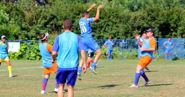 Stire din Sport : Care este "țintarul" semifinalelor Campionatului de oină