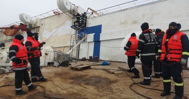 GALERIE FOTO/VIDEO. Imaginile groazei de pe nava eșuată, la Midia. Atenție, scene cu impact emoțional! - 2