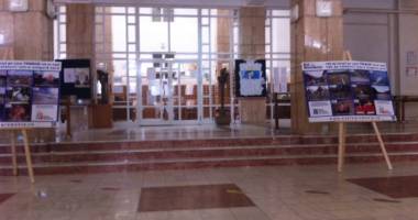 Stire din Cultură-Educație : O inedită expoziție foto la Biblioteca Județeană "I.N. Roman"