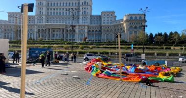 Stire din Eveniment : Concluzia verificărilor la toboganul gonflabil care s-a răsturnat peste patru copii
