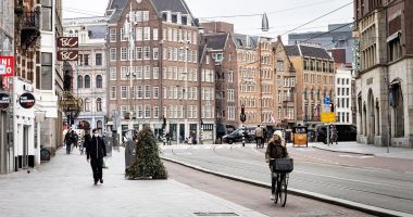 Olanda interzice toate adunările publice până pe 1 iunie