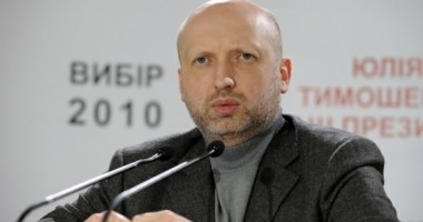 Oleksandr Turcinov anunță închiderea parțială a frontierei cu Rusia