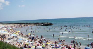 Stire din Diverse : Sudul litoralului se laudă cu peste 50.000 de turiști