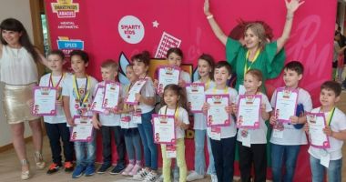 Stire din Cultură-Educație : Medalii şi premii pentru elevii români la Olimpiada de Aritmetică Mentală din Bulgaria